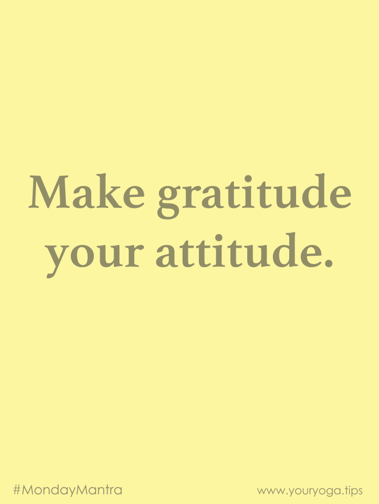 Gratitude Monday Mantra-01
